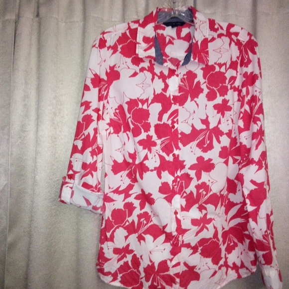 Tommy Hilfiger Pink and White Hawaiian Print Button Blouse Size M - Picture 3 of 14